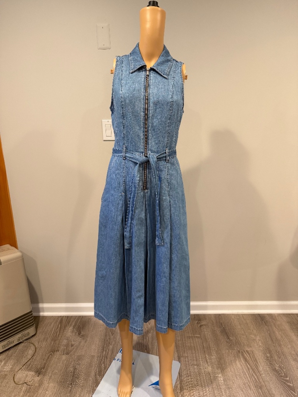 NWT L'AGENCE Kieran Belted Denim Shirtdress Size 2